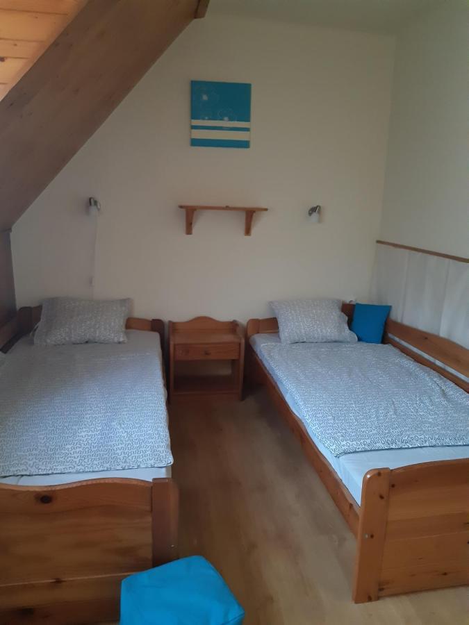Pakasz Nyaralohaz Villa Tiszafüred Buitenkant foto